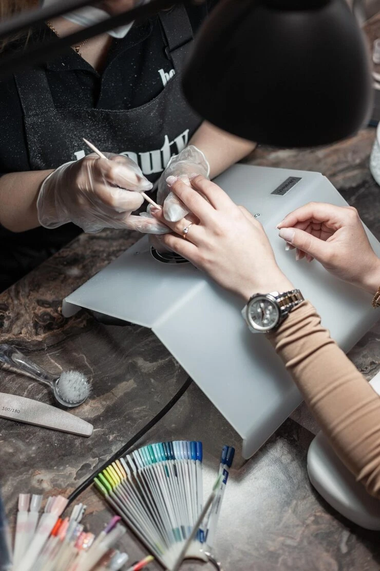 Behandlung Nagel Design(ab -Preis)